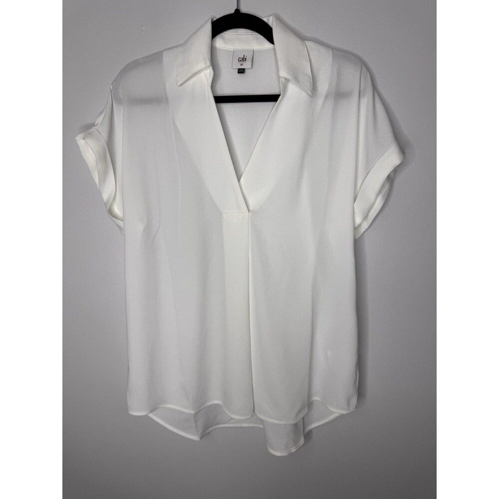 Cabi Staple Shirt XS White Blouse Work Casual Business V Neck